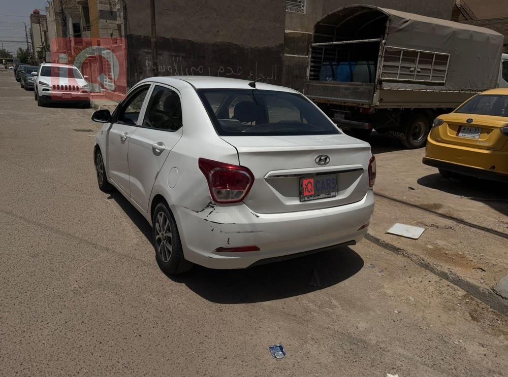 هيونداي i10
